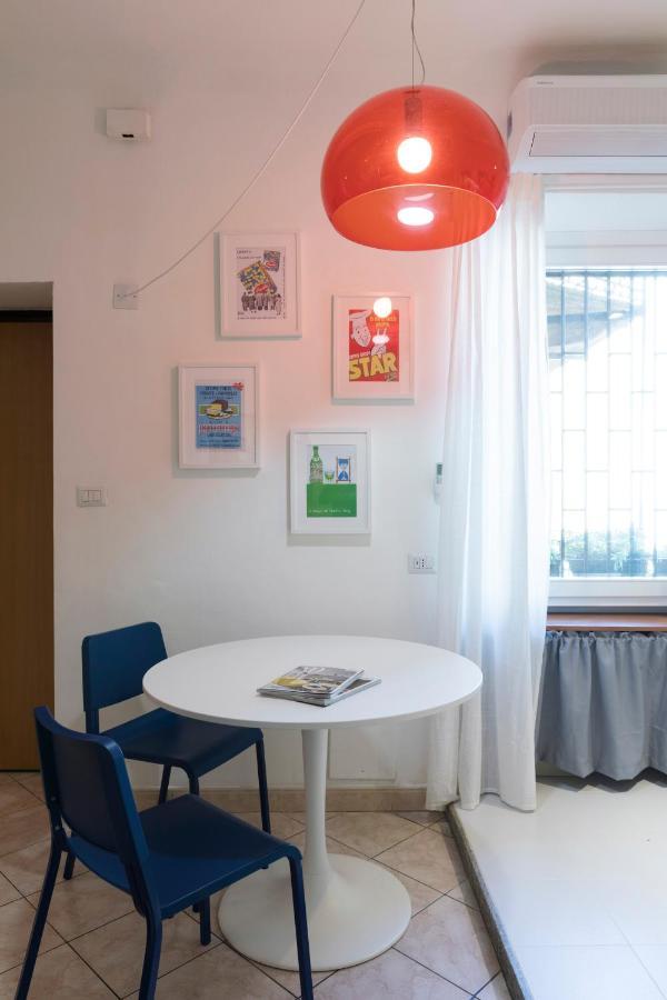 Xenia Apartments - Stylish Colorful Apt- Upbeat & Well-Connected Area 밀라노 외부 사진