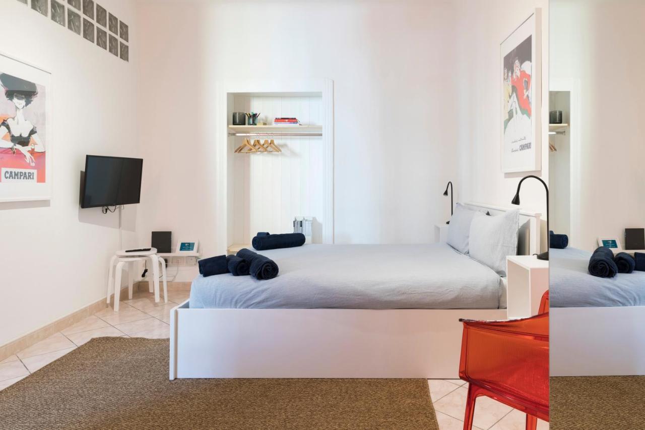 Xenia Apartments - Stylish Colorful Apt- Upbeat & Well-Connected Area 밀라노 외부 사진