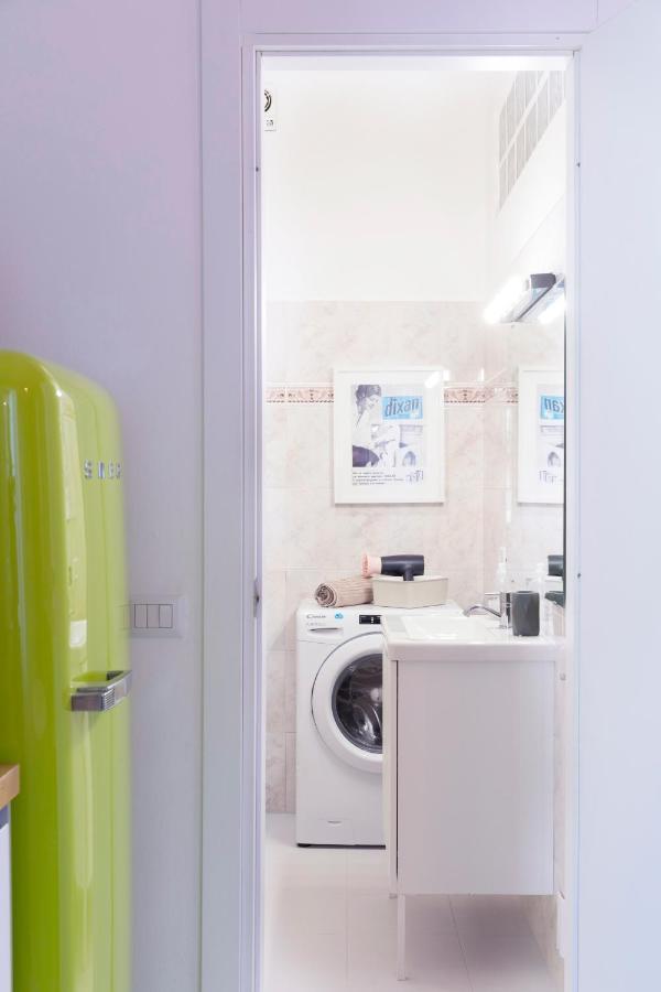 Xenia Apartments - Stylish Colorful Apt- Upbeat & Well-Connected Area 밀라노 외부 사진
